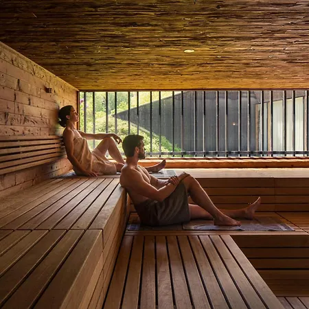 Falkensteiner L 4 Star Superior ホテル 4*