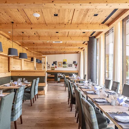 Falkensteiner L 4 Star Superior 4* シュラートミンク