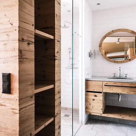 Falkensteiner L 4 Star Superior シュラートミンク