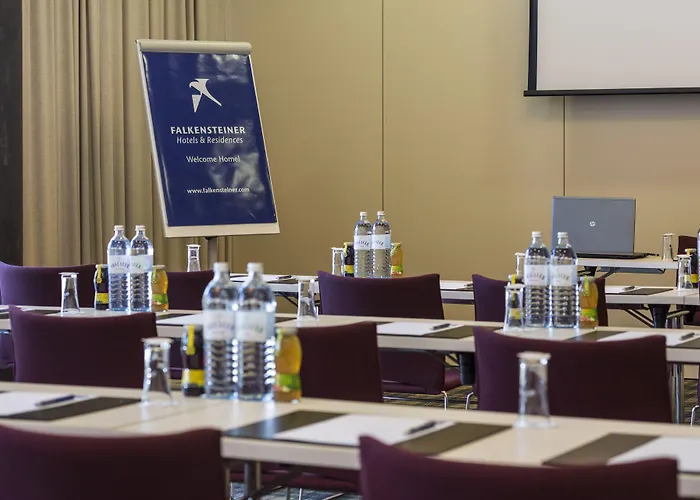 Готель Falkensteiner L 4 Star Superior 4*