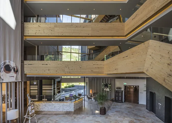 Falkensteiner L 4 Star Superior